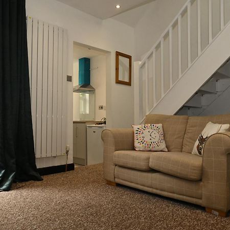 Cozy Luton Apartment Chatham  Exterior foto